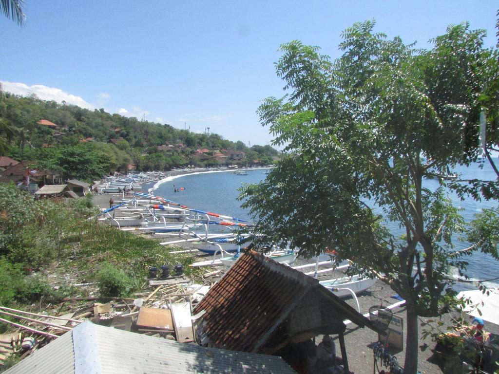 Warung Jemeluk & Home Stay Amed Esterno foto