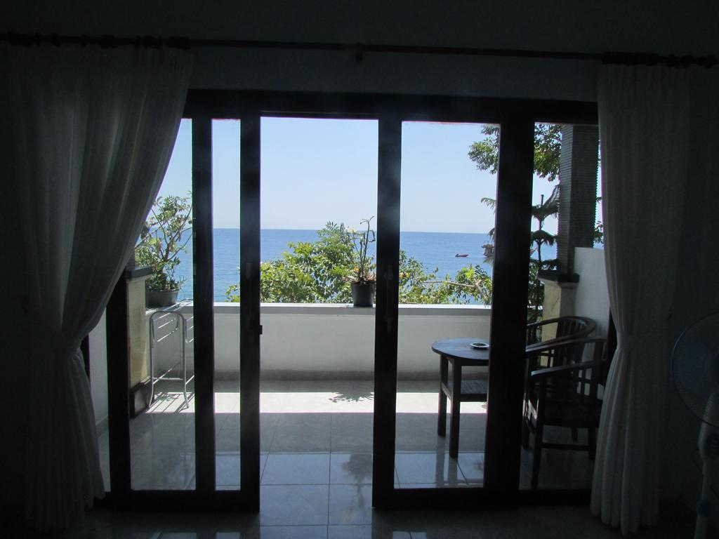 Warung Jemeluk & Home Stay Amed Esterno foto