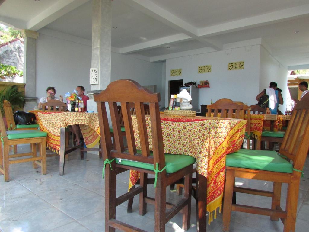 Warung Jemeluk & Home Stay Amed Esterno foto