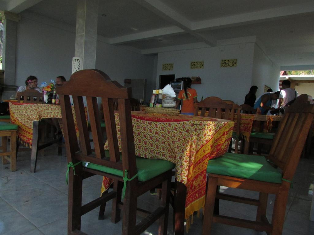 Warung Jemeluk & Home Stay Amed Esterno foto