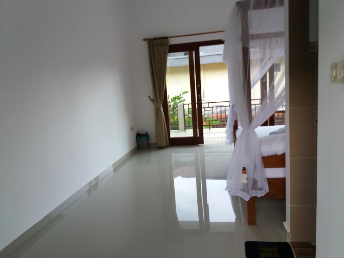 Warung Jemeluk & Home Stay Amed Esterno foto