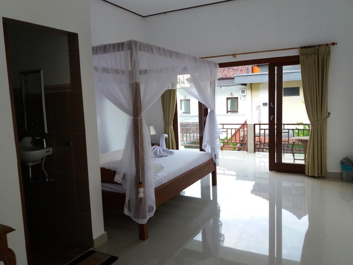 Warung Jemeluk & Home Stay Amed Esterno foto