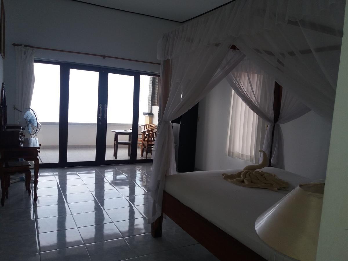 Warung Jemeluk & Home Stay Amed Esterno foto