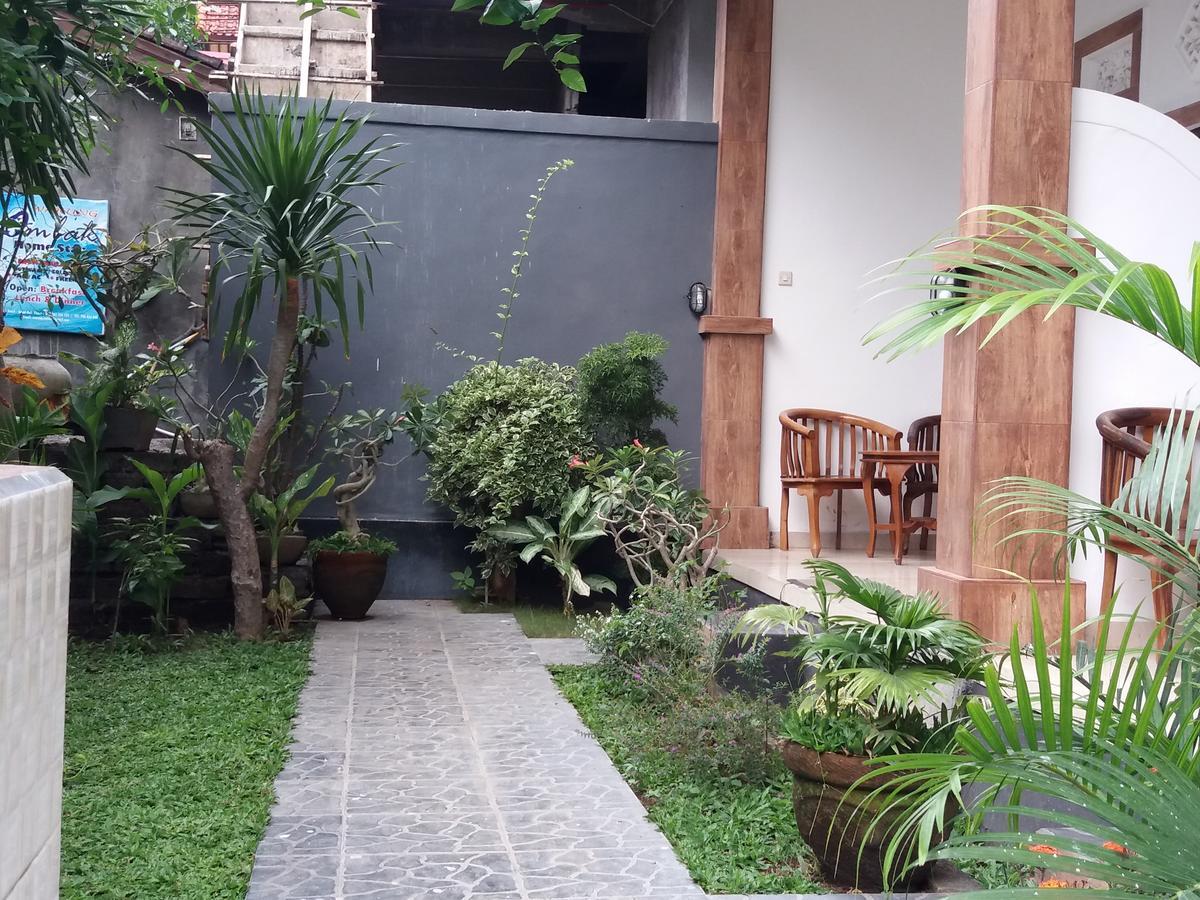 Warung Jemeluk & Home Stay Amed Esterno foto