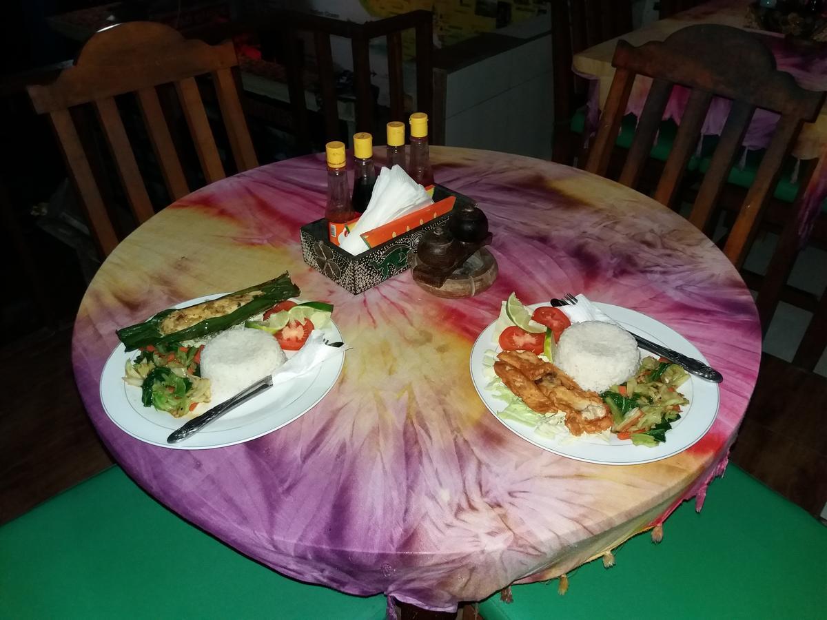 Warung Jemeluk & Home Stay Amed Esterno foto