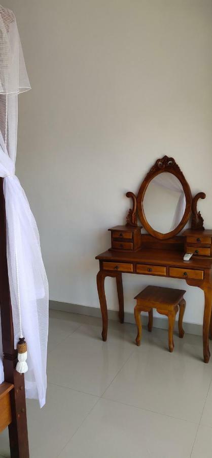 Warung Jemeluk & Home Stay Amed Esterno foto
